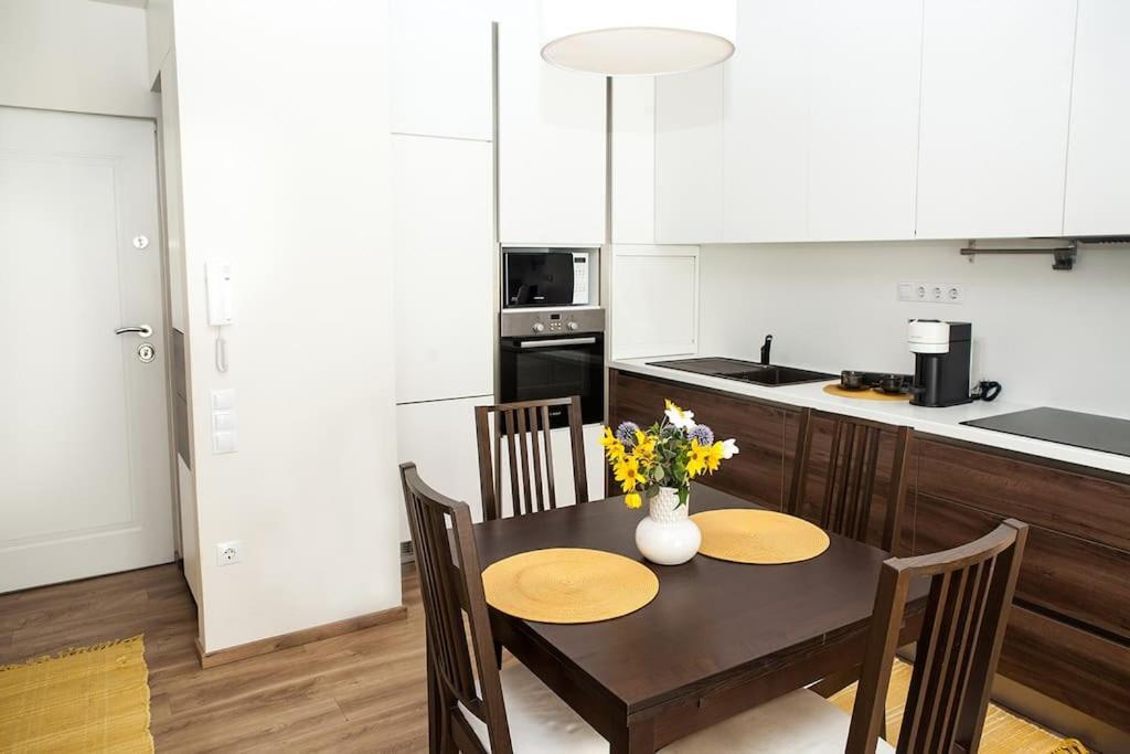 Liszt Apartman Győr Esterno foto